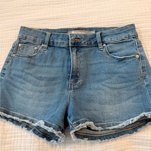Tractr Blue Jeans with Frayed Hem and Distressed Details